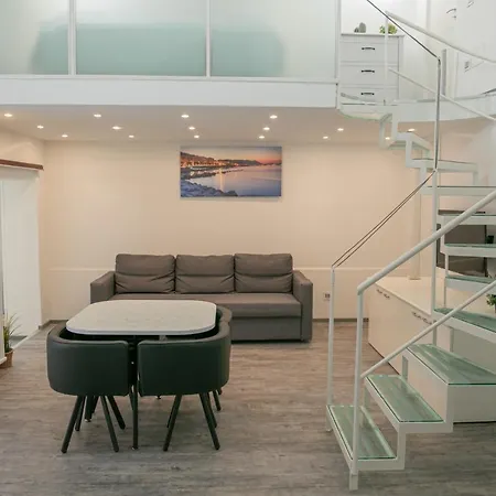 Apartman Mare E Luci Deluxe *
