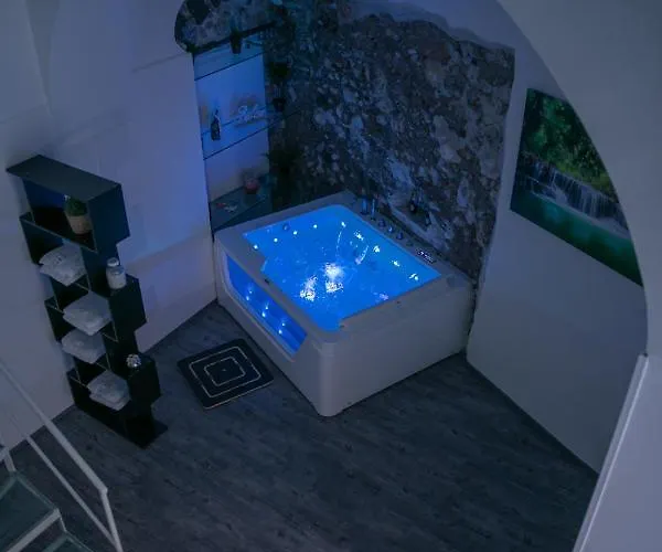 Апартаменты Mare E Luci Deluxe Салерно